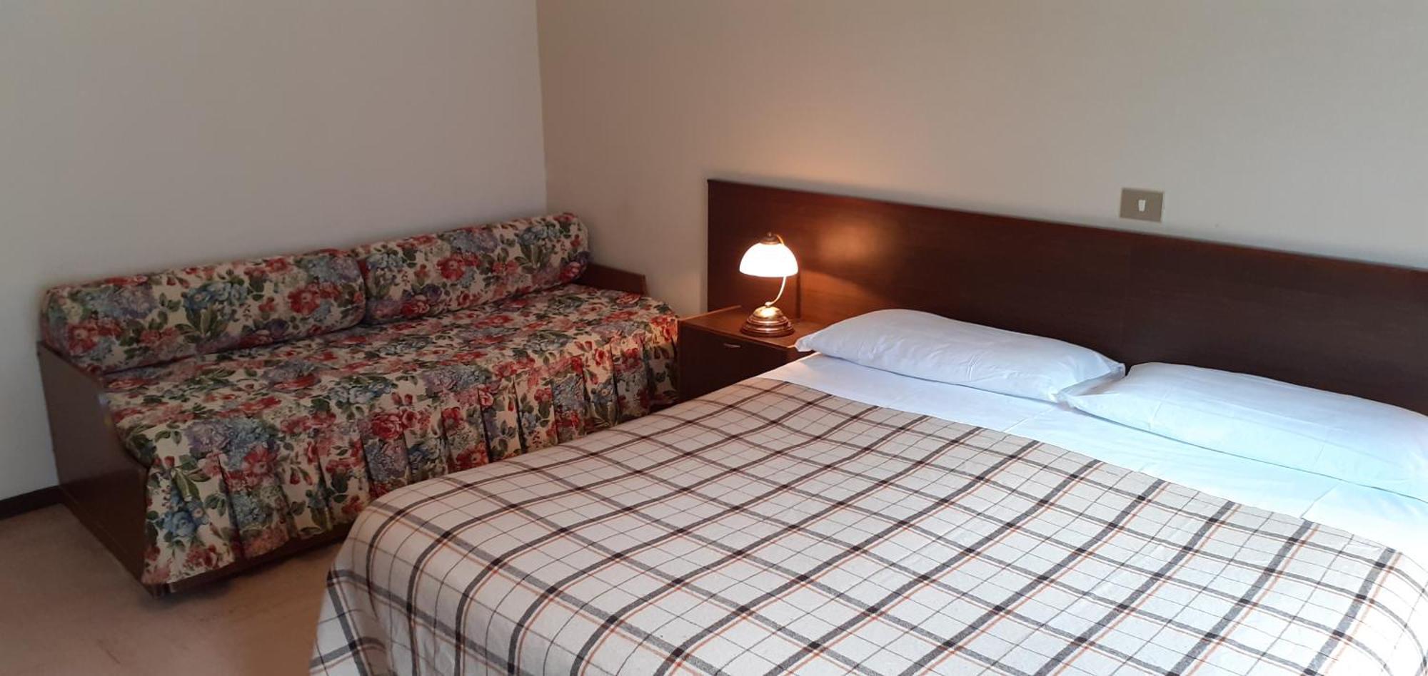 Hotel Cristallo マクニャーガ エクステリア 写真
